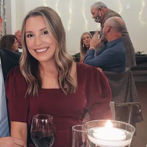 Meet your Posher, Jillian